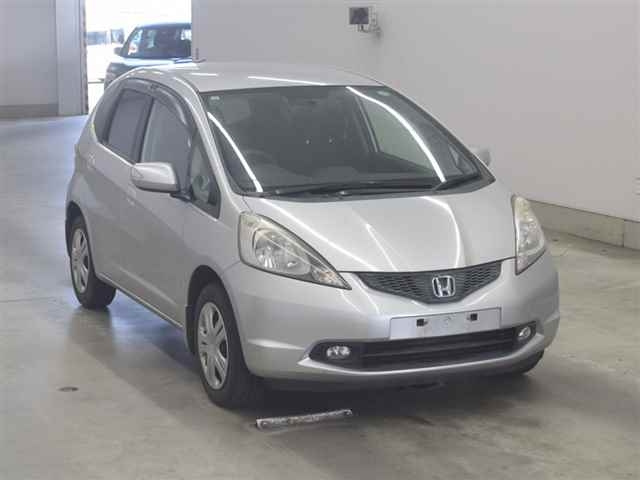 HONDA FIT — фото