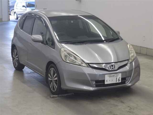 HONDA FIT — фото