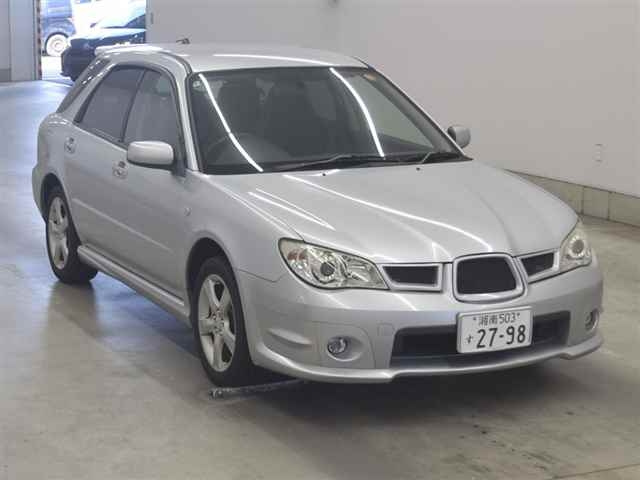 SUBARU IMPREZA — фото