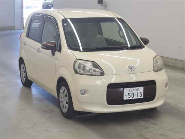 TOYOTA PORTE — фото