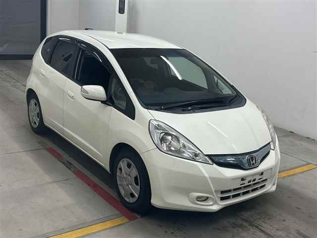 HONDA FIT — фото