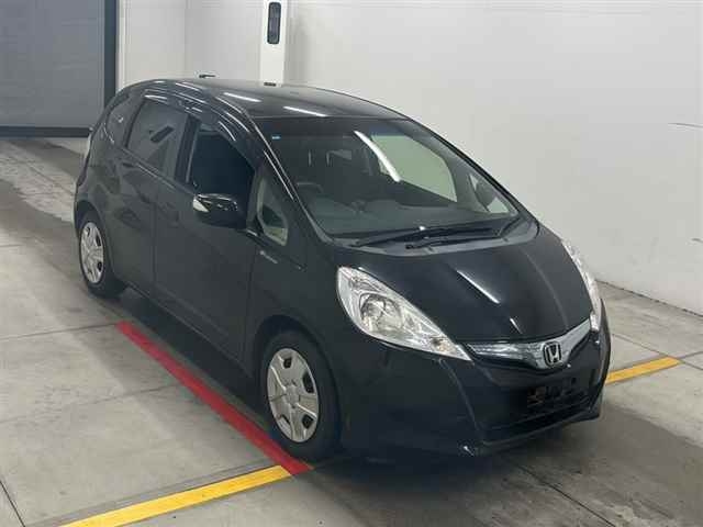 HONDA FIT — фото