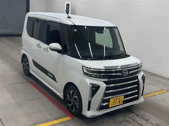 DAIHATSU TANTO — фото