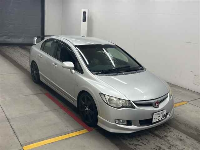 HONDA CIVIC — фото