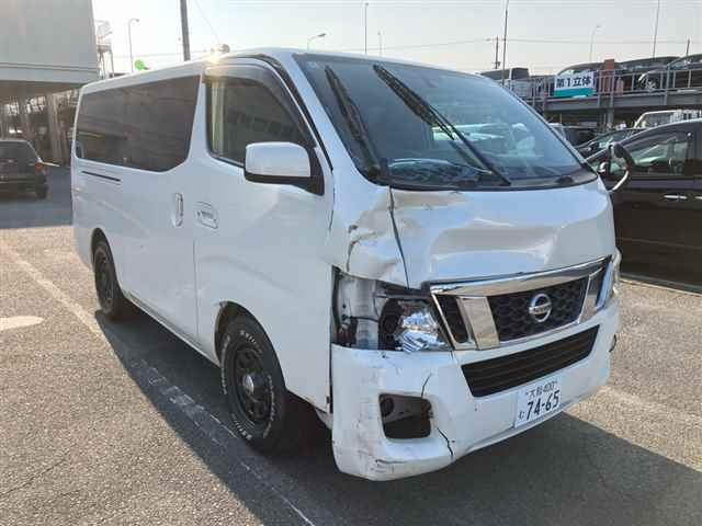 NISSAN CARAVAN — фото