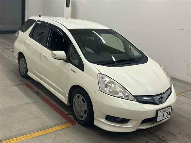 HONDA FIT SHUTTLE
