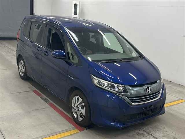 HONDA FREED — фото