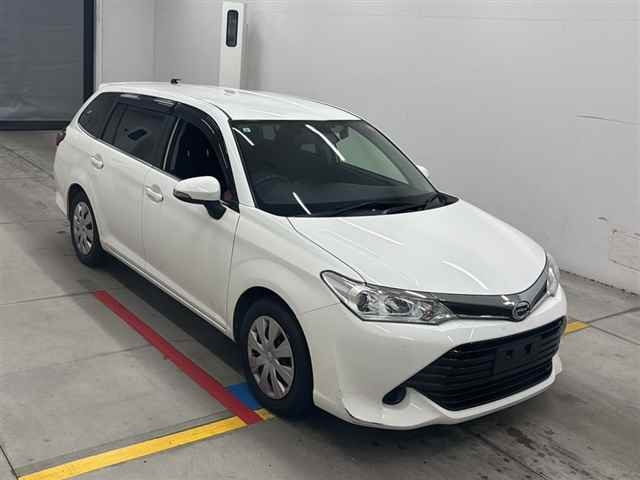 TOYOTA COROLLA — фото