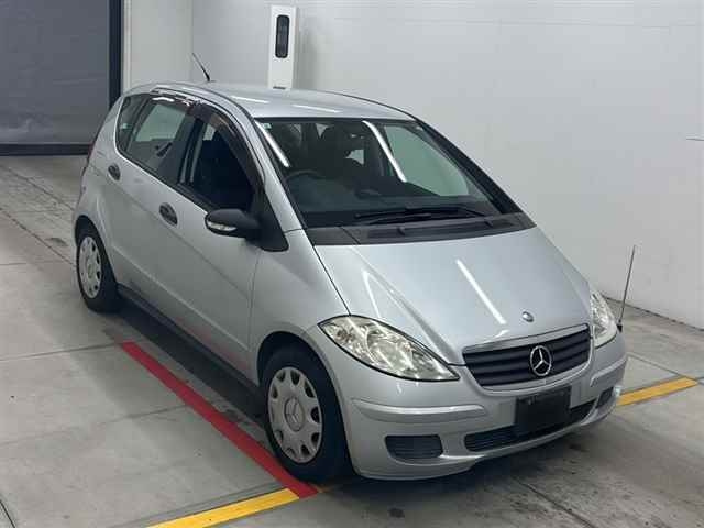 SUZUKI SWIFT — фото