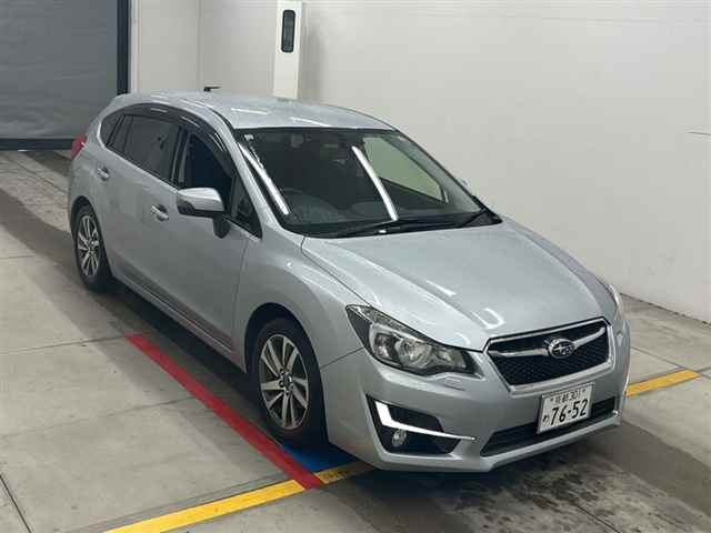 SUBARU IMPREZA — фото