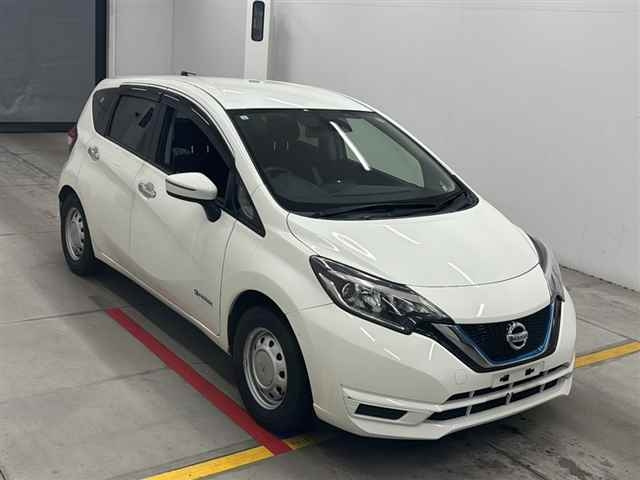 NISSAN NOTE — фото