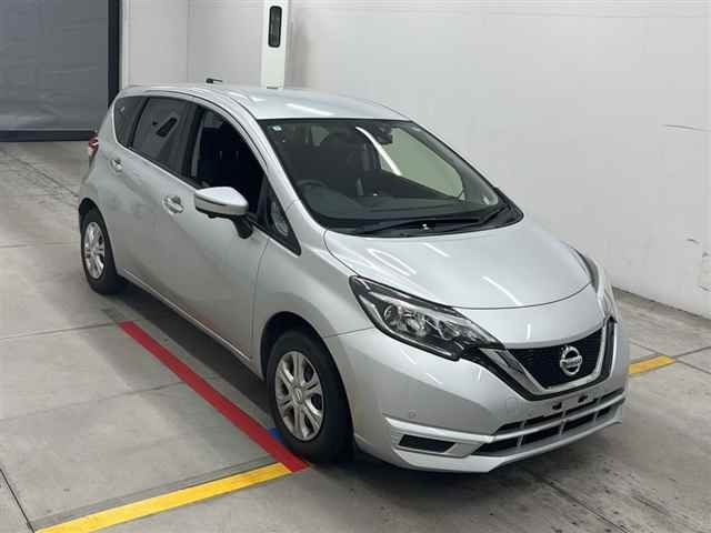 NISSAN NOTE — фото