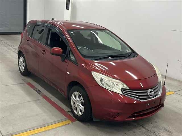 NISSAN NOTE — фото