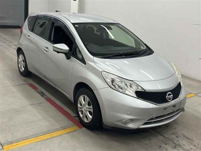 NISSAN NOTE — фото