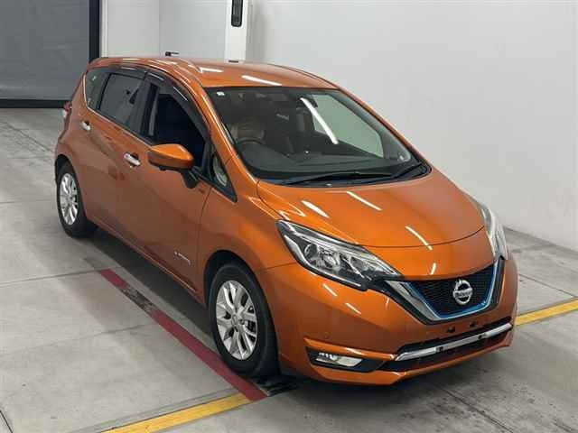 NISSAN NOTE — фото