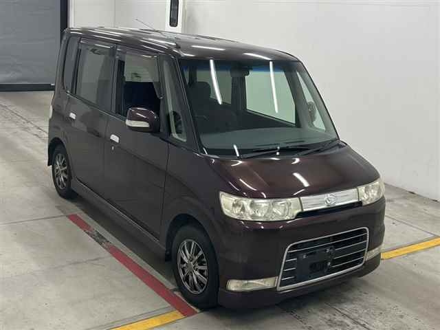 DAIHATSU TANTO — фото