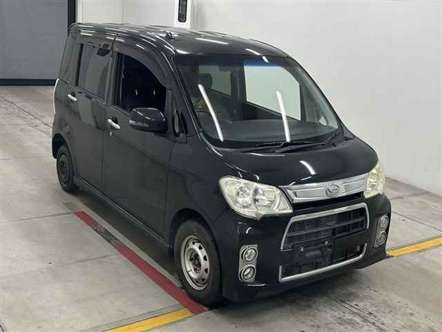 DAIHATSU TANTO — фото