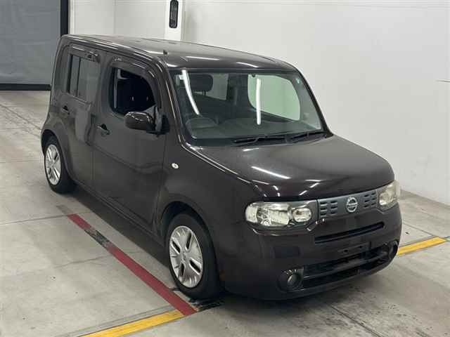 NISSAN CUBE — фото
