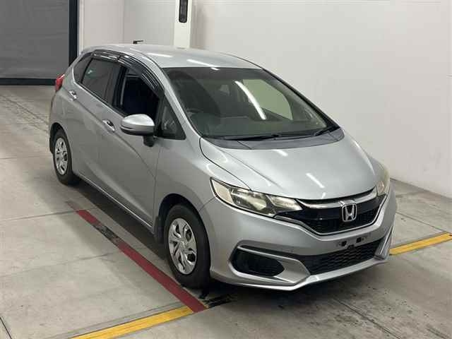 HONDA FIT — фото