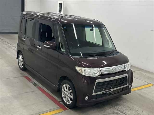 DAIHATSU TANTO — фото