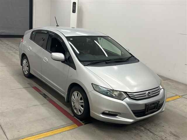 HONDA INSIGHT — фото