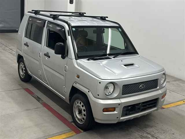 DAIHATSU NAKED — фото