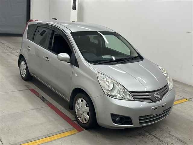 NISSAN NOTE — фото