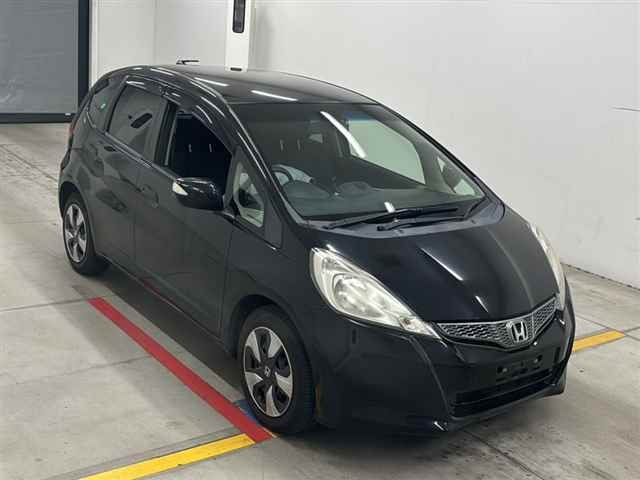 HONDA FIT — фото