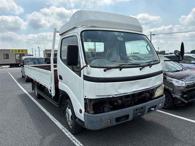 HINO DUTRO — фото