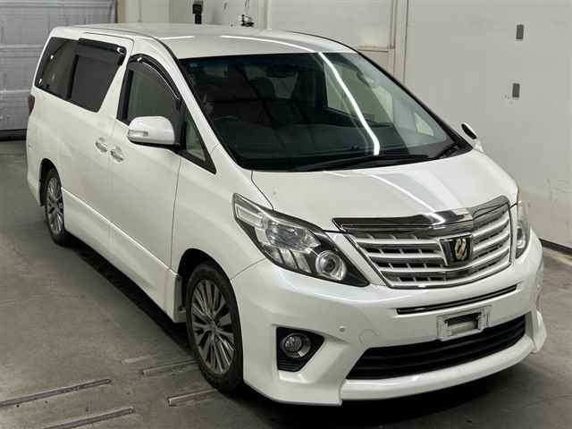 TOYOTA ALPHARD — фото