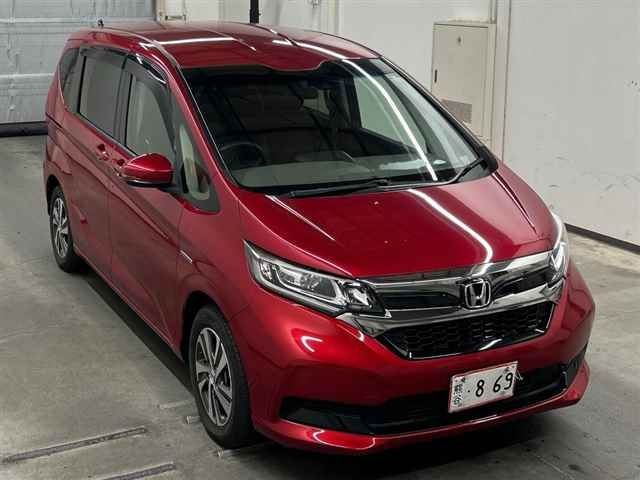 HONDA FREED — фото