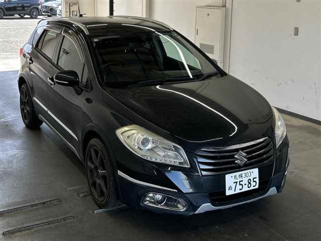 SUZUKI SX 4 — фото