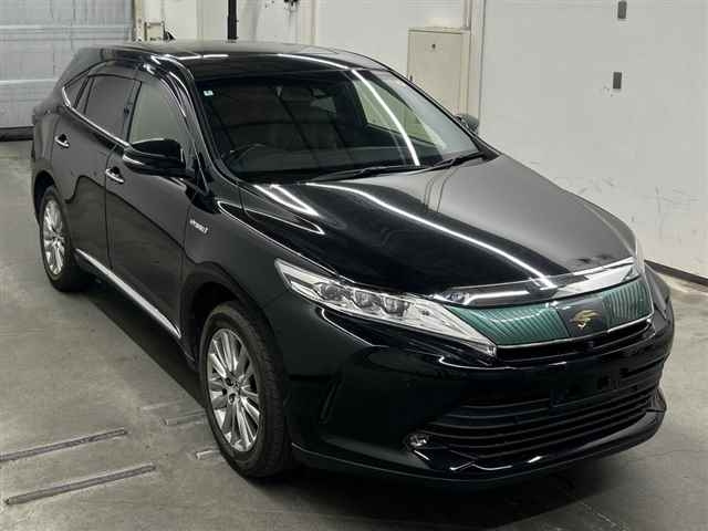 TOYOTA HARRIER — фото