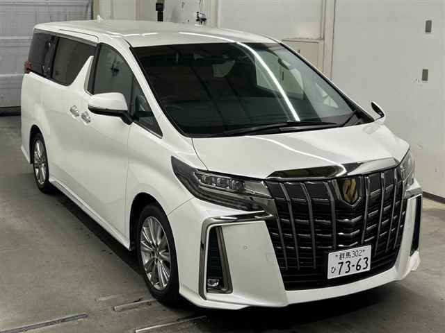 TOYOTA ALPHARD — фото