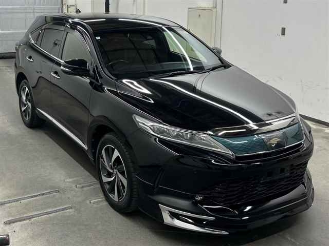 TOYOTA HARRIER — фото