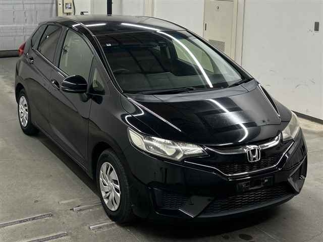 HONDA FIT — фото