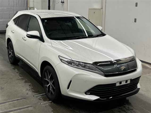 TOYOTA HARRIER — фото