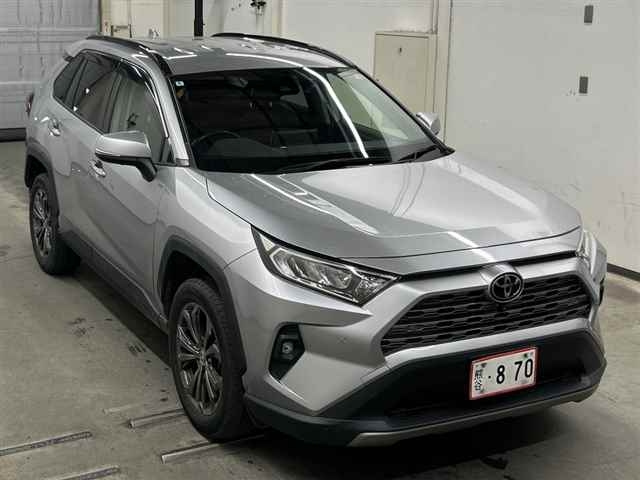 TOYOTA RAV4 — фото