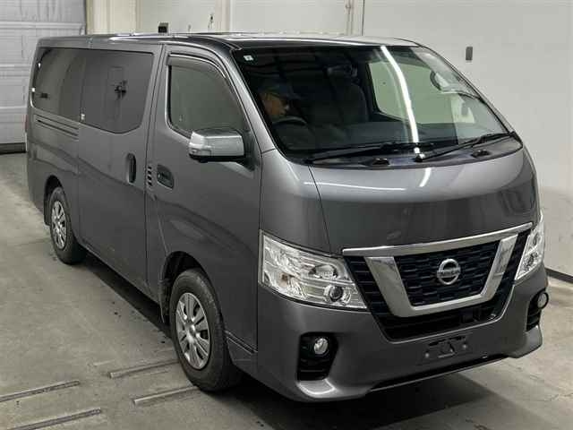 NISSAN CARAVAN — фото