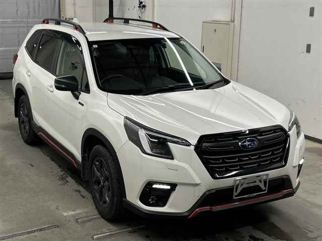 SUBARU FORESTER — фото