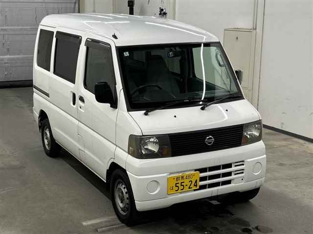 NISSAN CLIPPER — фото