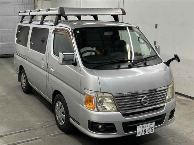 NISSAN CARAVAN — фото