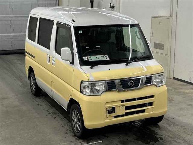 NISSAN CLIPPER — фото