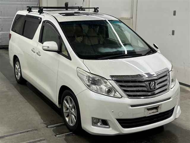 TOYOTA ALPHARD — фото