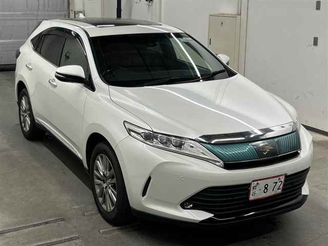 TOYOTA HARRIER — фото