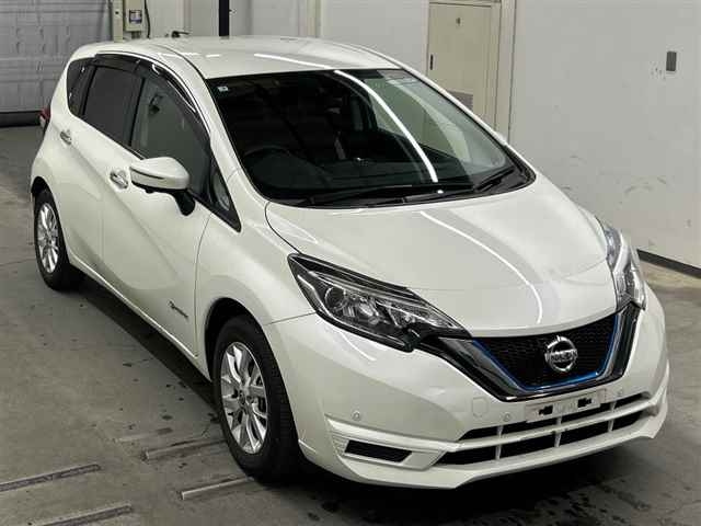 NISSAN NOTE — фото