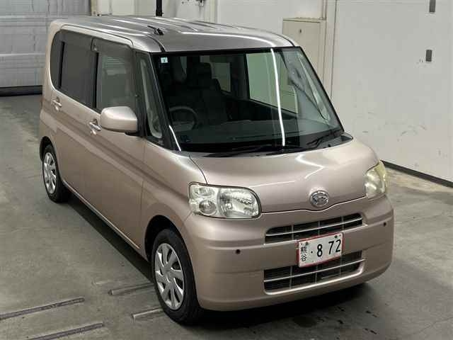 DAIHATSU TANTO — фото