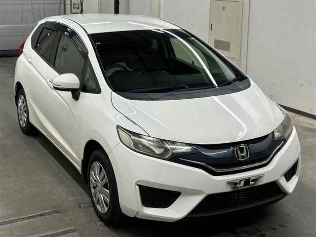 HONDA FIT — фото