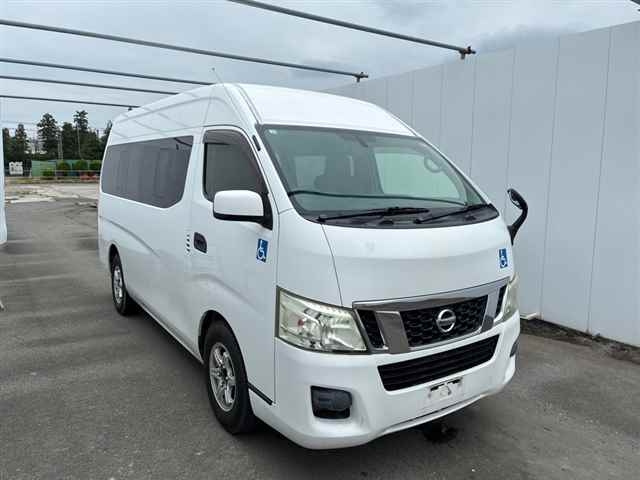 NISSAN CARAVAN — фото
