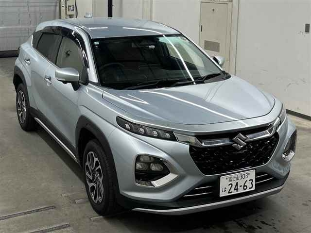 SUZUKI FRONX — фото